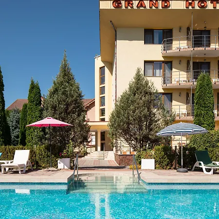 Grand Hotel-3